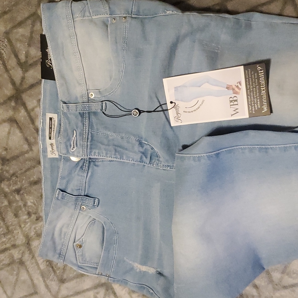 ROYALTY MID RISE JEANS